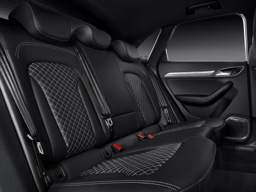 Интерьер Audi RS Q3 (8U) 2013 года  (WW) (фото 70 из 76)